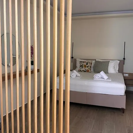 Kalopsia Centro 1 Apartment *