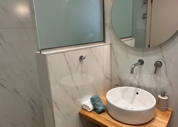 Kalopsia Centro 1 * קאבאלה